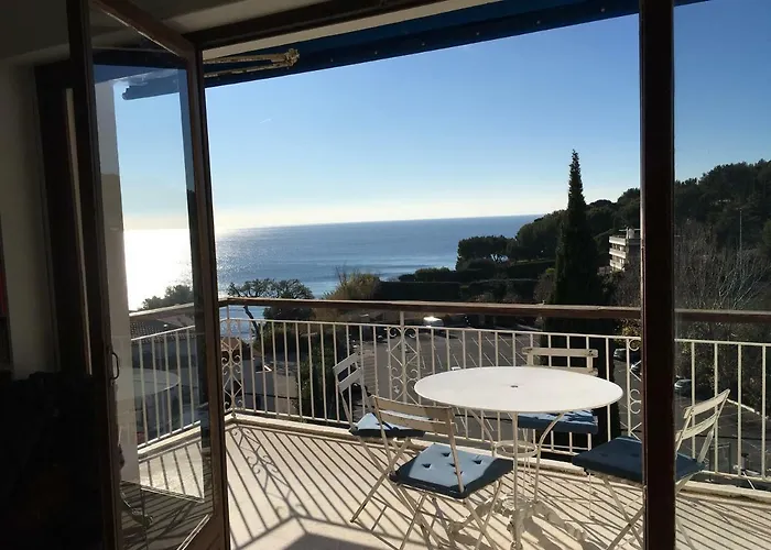 Appartement Cassis Plage * كاسيس